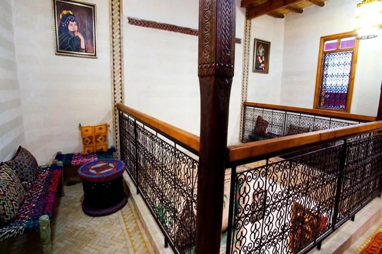 Риад Отель Dar Ikalimo Marrakech Марракеш