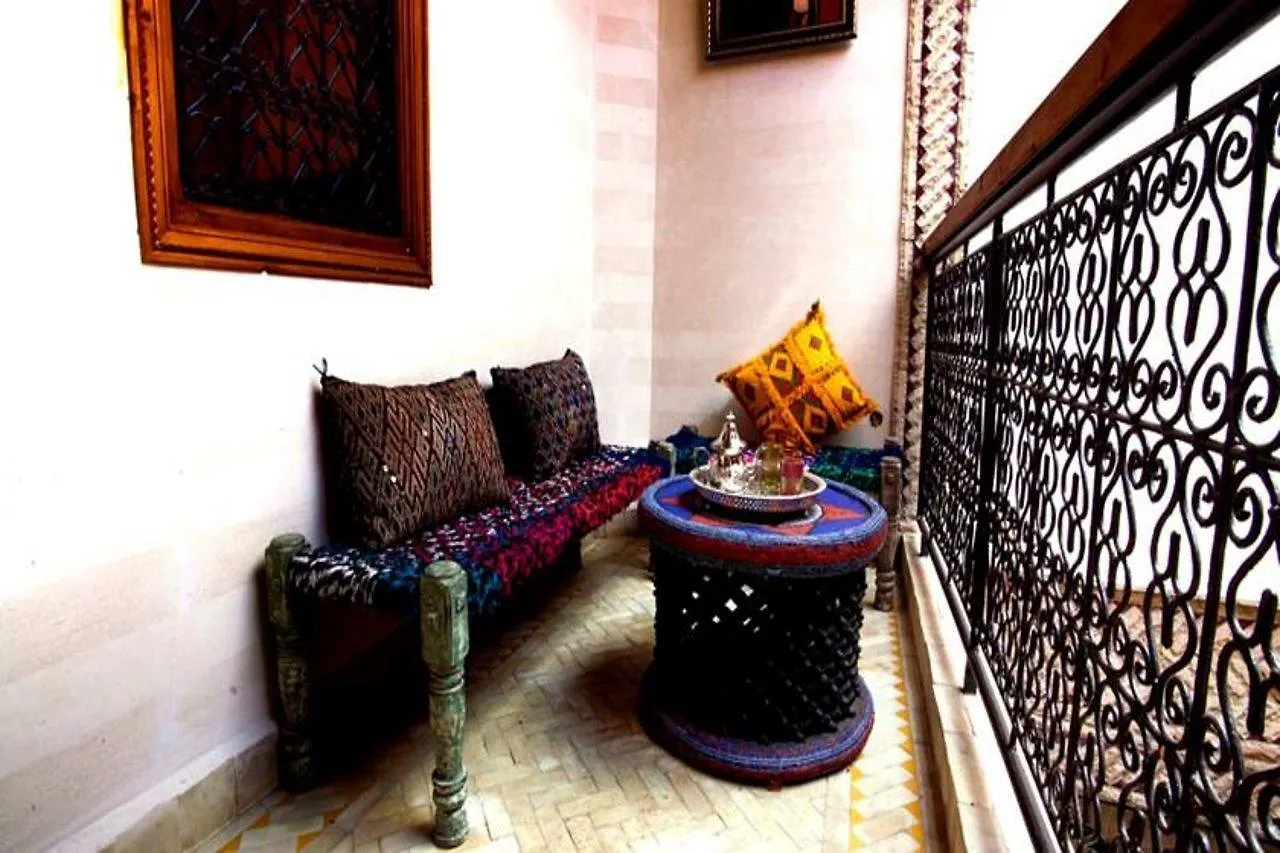 Отель Dar Ikalimo Marrakech Марракеш