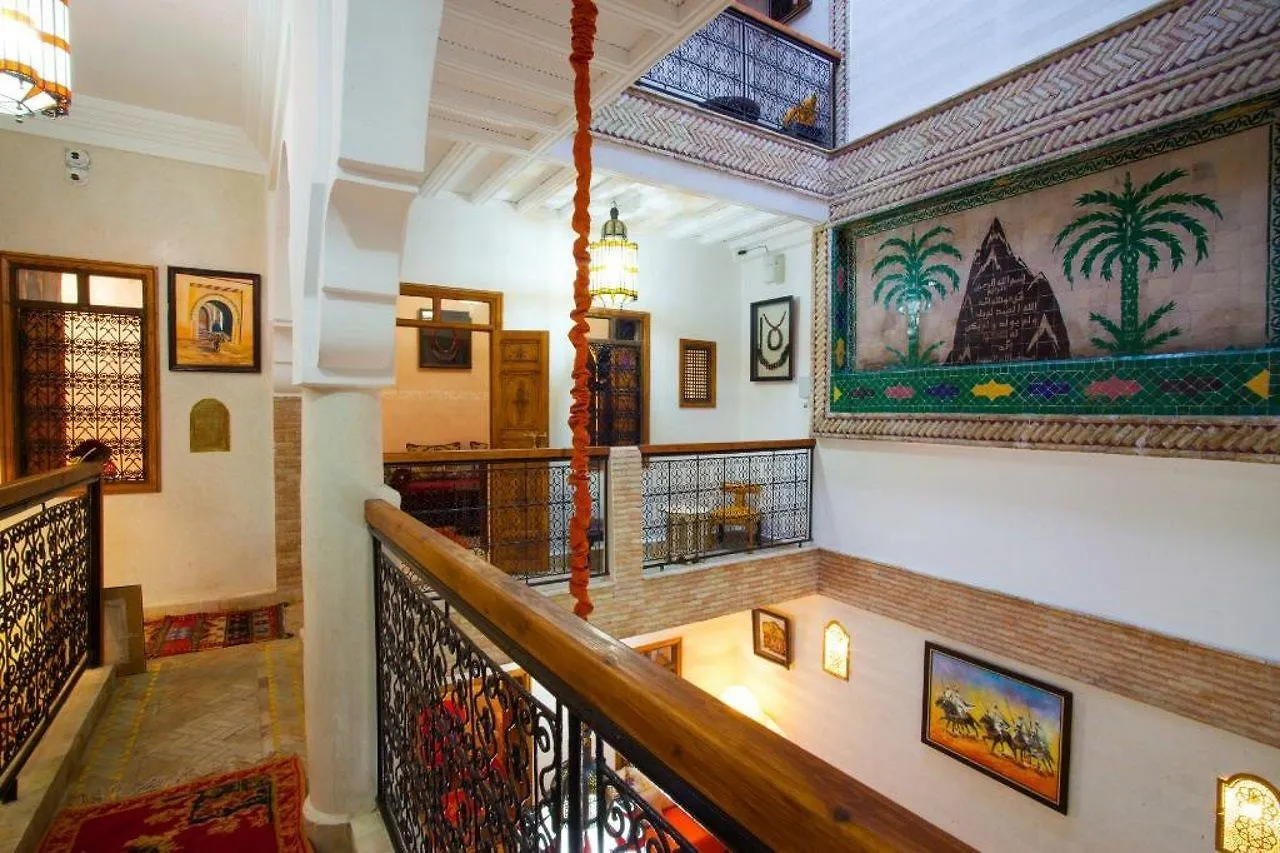 Риад Отель Dar Ikalimo Marrakech Марракеш